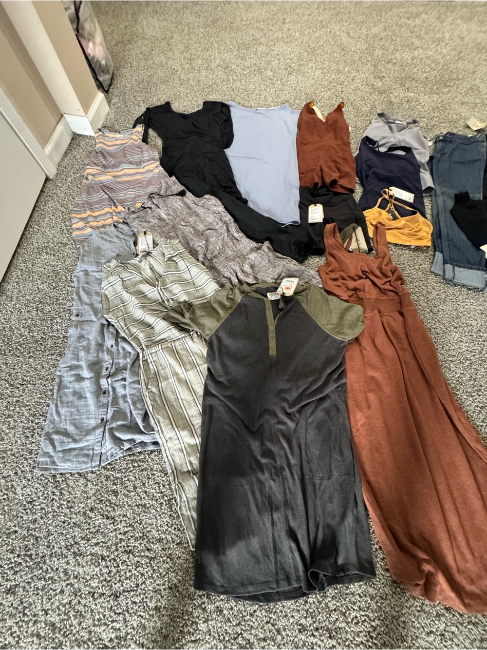 Huge NWTS Prana Lot Sz XS SMALL RETAIL OVER $1400 - Picture 4 of 4